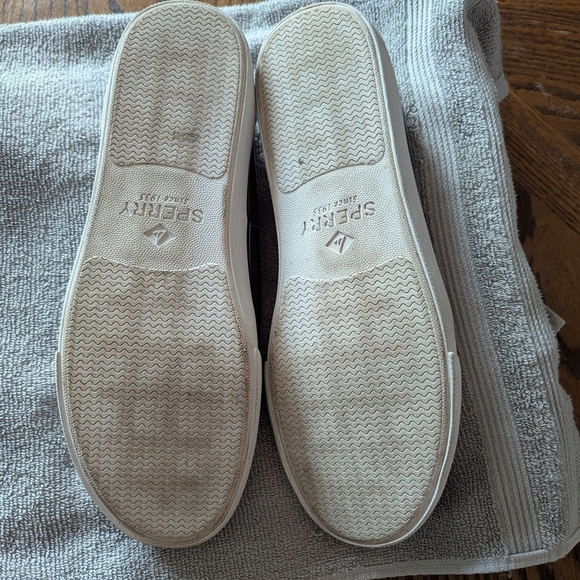 Sperry Men's Gray and Tan Boat Shoes - Picture 2 of 4